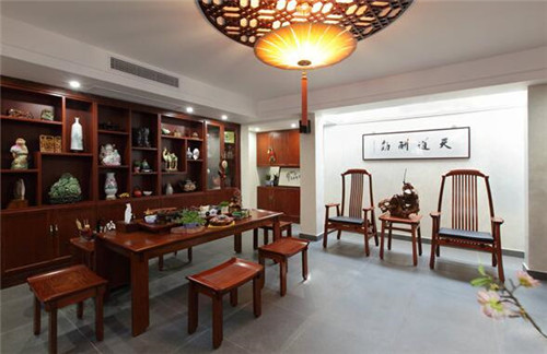 現(xiàn)代中式裝修風(fēng)格特點有哪些_中式風(fēng)格裝修三大特點