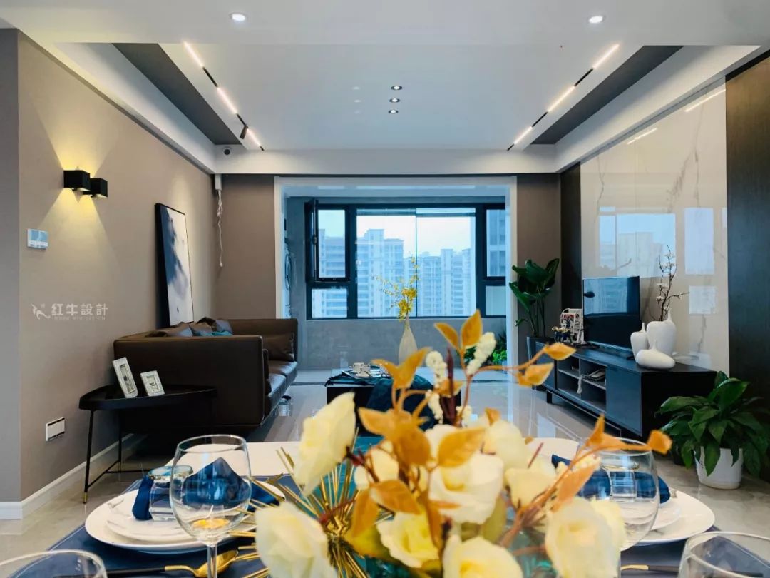 南京保利國(guó)際社區(qū)140㎡現(xiàn)代風(fēng)格--四室二廳大戶型，寬敞開闊又舒適！03客廳設(shè)計(jì)