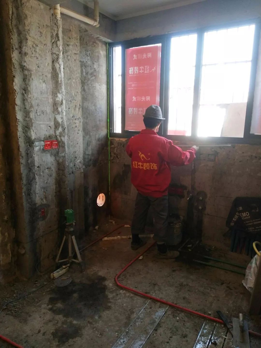 南京龍蟠花苑90㎡現(xiàn)代輕奢--老房升級改造，變身時尚精致家！31瓦木施工