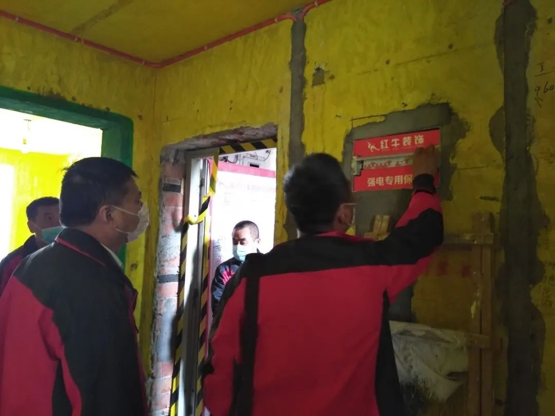 紅牛巡檢 | 開工不久的工地是什么樣的？