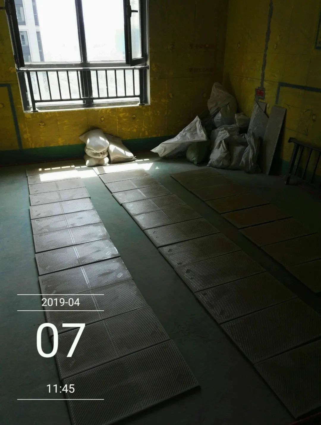 孟憲濤_保利國際社區(qū)115㎡現(xiàn)代北歐--簡潔明亮之家，一人獨居太愜意！30工地一覽