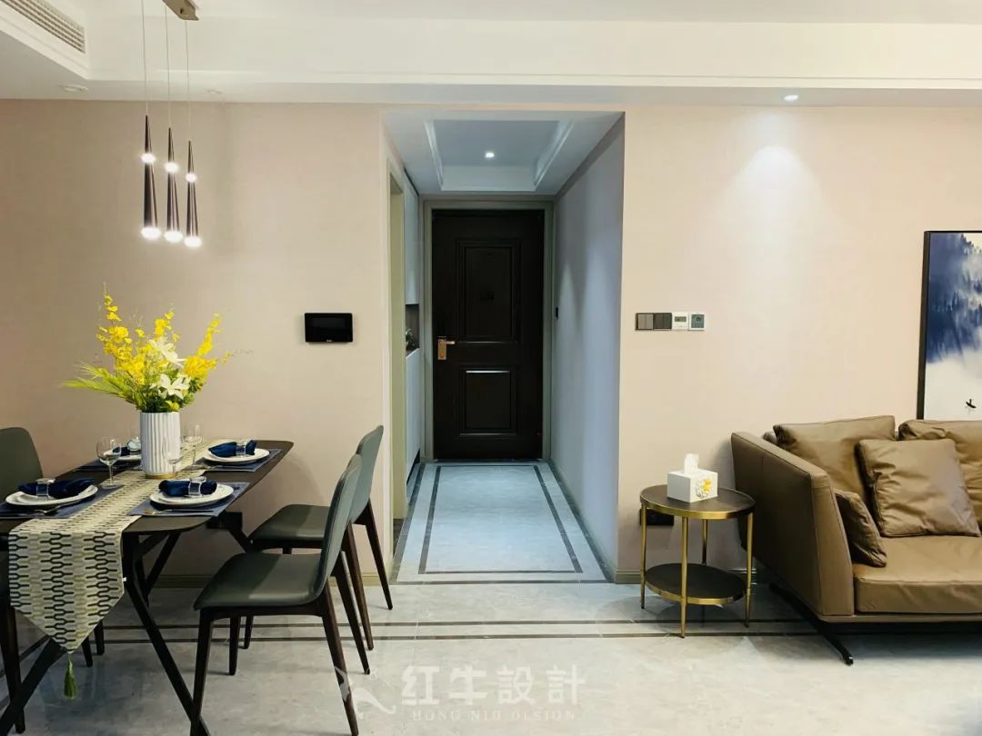 最美畢業(yè)照 ④--保利國際社區(qū)96㎡現(xiàn)代風(fēng)格“成品家”！03