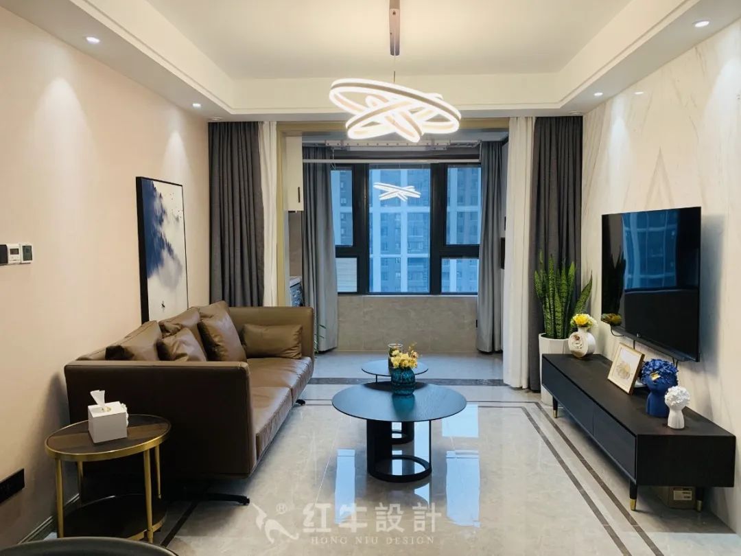 最美畢業(yè)照 ④--保利國際社區(qū)96㎡現(xiàn)代風(fēng)格“成品家”！04