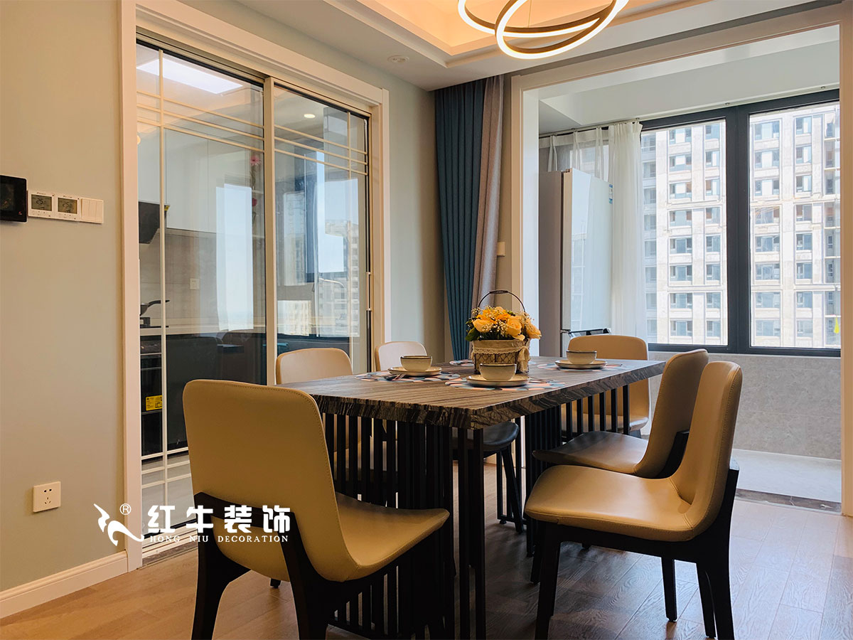 陸利民_保利國際社區(qū)3-2703-115㎡-現代風格（3室2廳1廚2衛(wèi)2陽臺￥183429）06餐廳