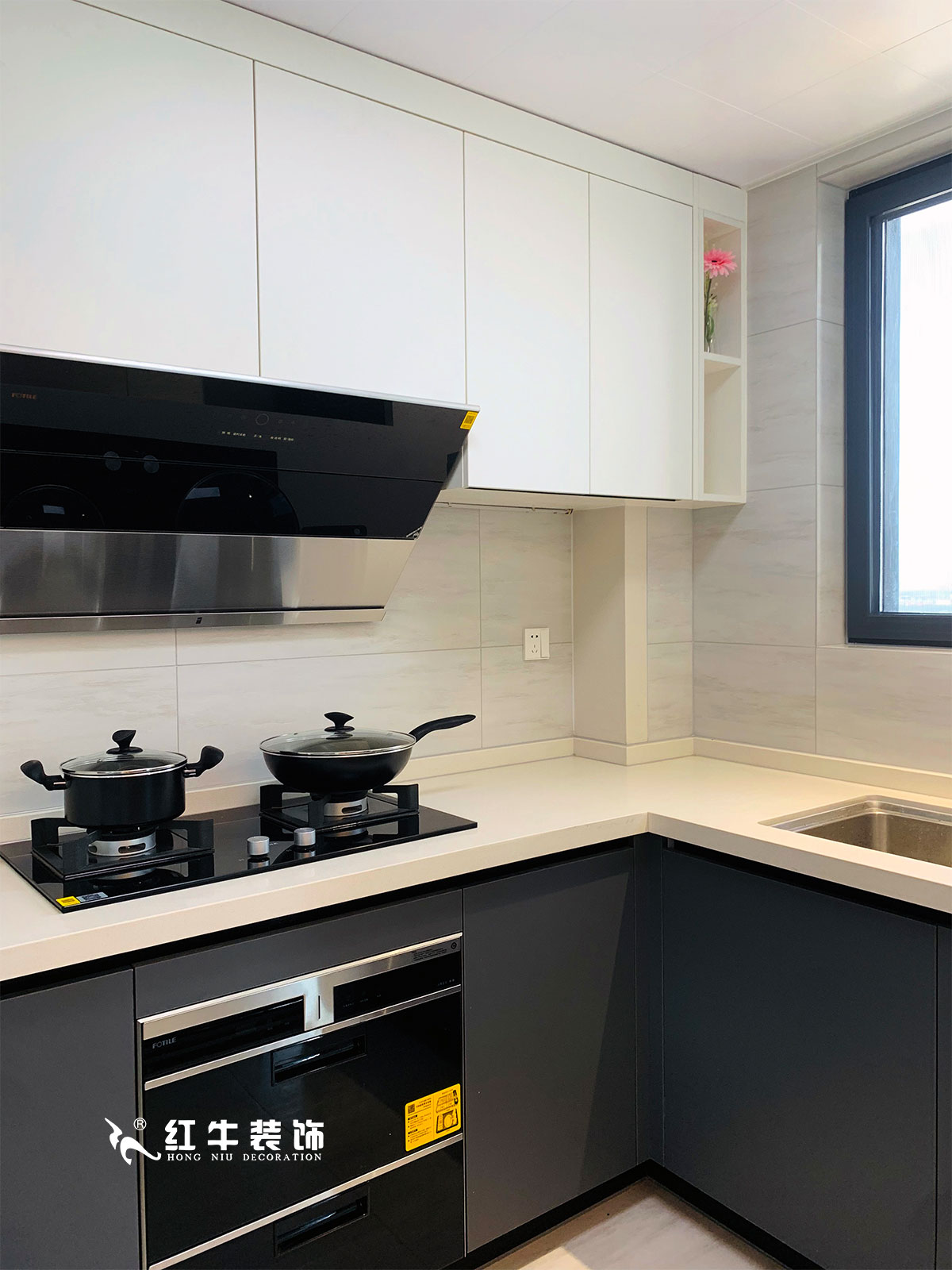 陸利民_保利國際社區(qū)3-2703-115㎡-現代風格（3室2廳1廚2衛(wèi)2陽臺￥183429）10廚房