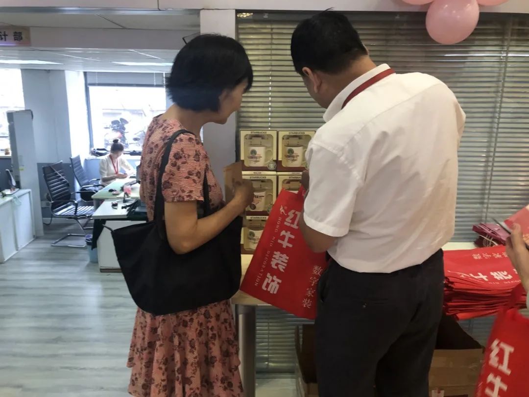 23周年 | 紅牛裝飾店慶“總裁簽售會”圓滿結(jié)束