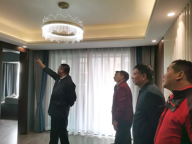 【雙十一】工程總監(jiān)親自帶隊巡檢，嚴(yán)守每個工地品質(zhì)，不負(fù)所托！
