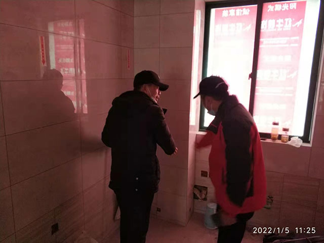 新年伊始！直擊紅牛裝飾2022年首次工地巡檢現(xiàn)場！