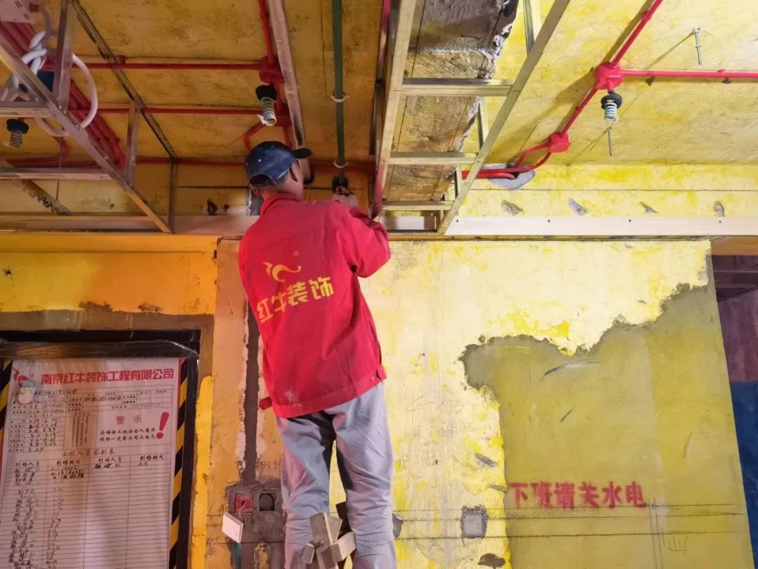 工地突擊巡檢｜看最真實的施工現(xiàn)場，做最放心的家裝！