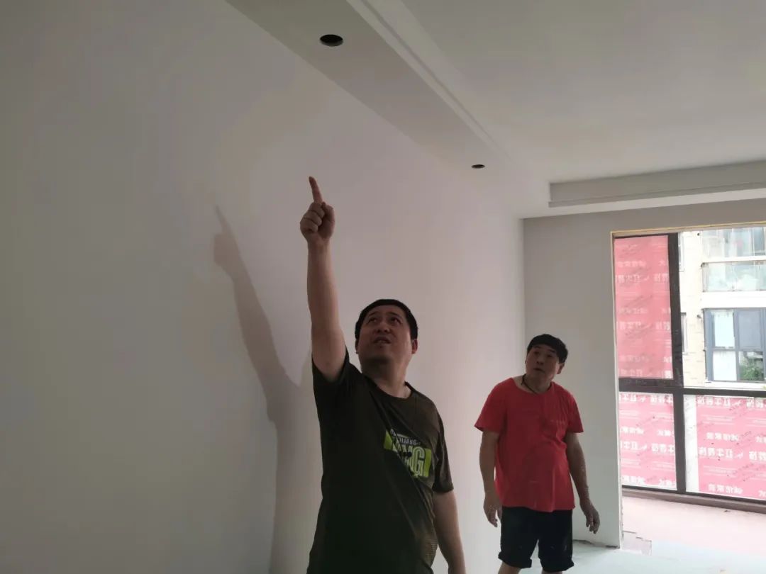 比起多變的天氣，工地突擊巡檢才是最可怕的，但也最真實(shí)！