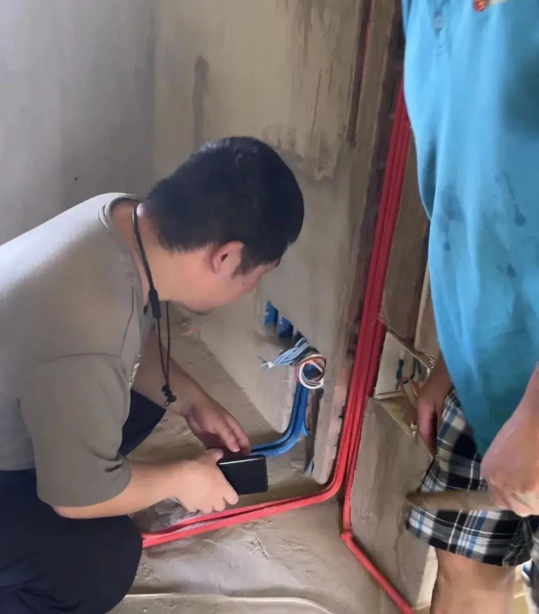 工地突擊巡檢｜無懼高溫，直擊40℃+的工地施工現(xiàn)場！