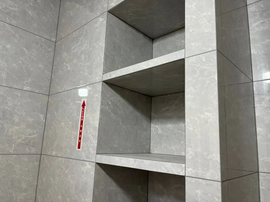 工地突擊巡檢｜無懼高溫，直擊40℃+的工地施工現(xiàn)場！