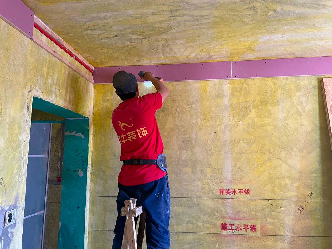 工地突擊巡檢，嚴(yán)苛工藝標(biāo)準(zhǔn)，細(xì)微之處見(jiàn)品質(zhì)！