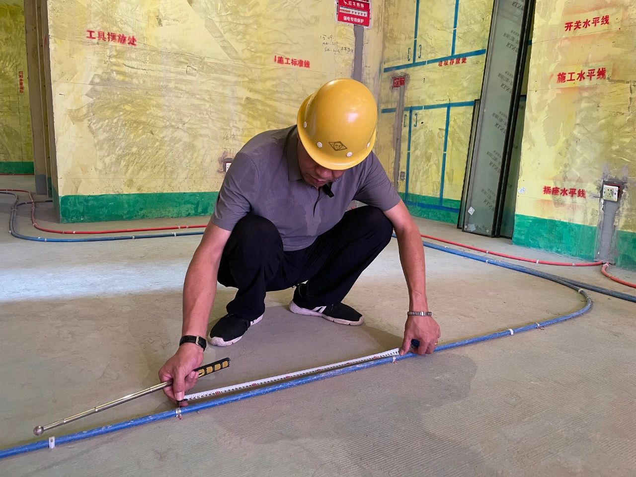 裝修公司工地“見(jiàn)光死”？所以工地到底怎么看？看什么？