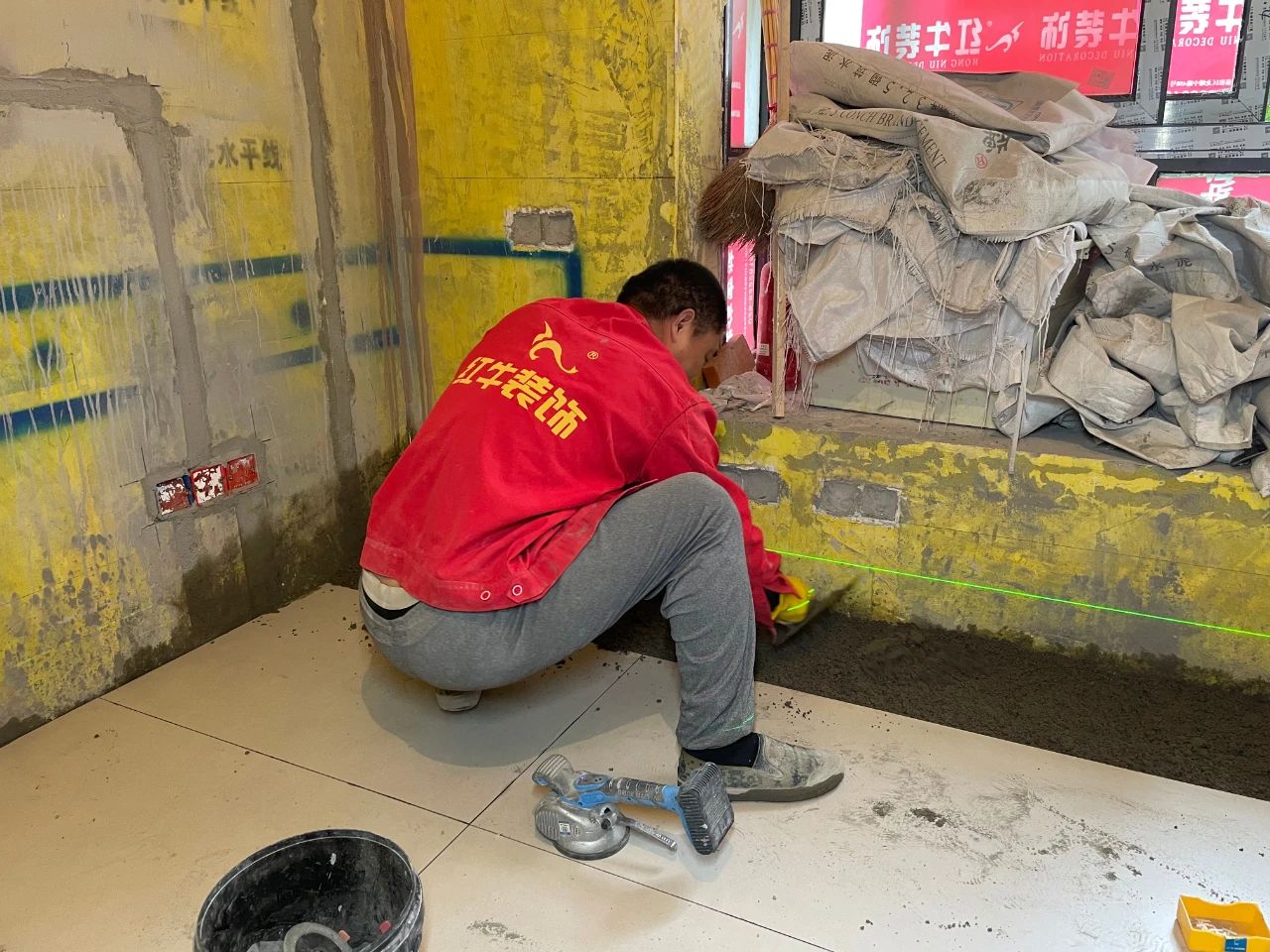 工地突擊巡檢｜嚴守工藝品質(zhì)，用行動兌現(xiàn)承諾！