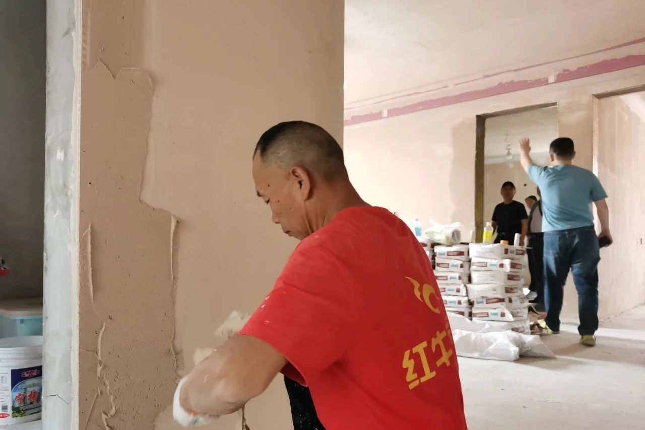 工地突擊巡檢｜在他們的“挑剔”下，筑就高品質(zhì)家居