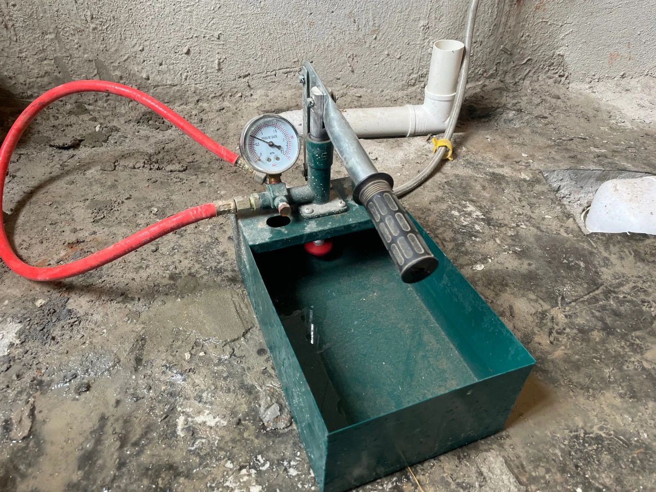 南京紅牛裝飾公司工地巡檢·水電驗收篇：直擊家裝中最隱蔽的工程