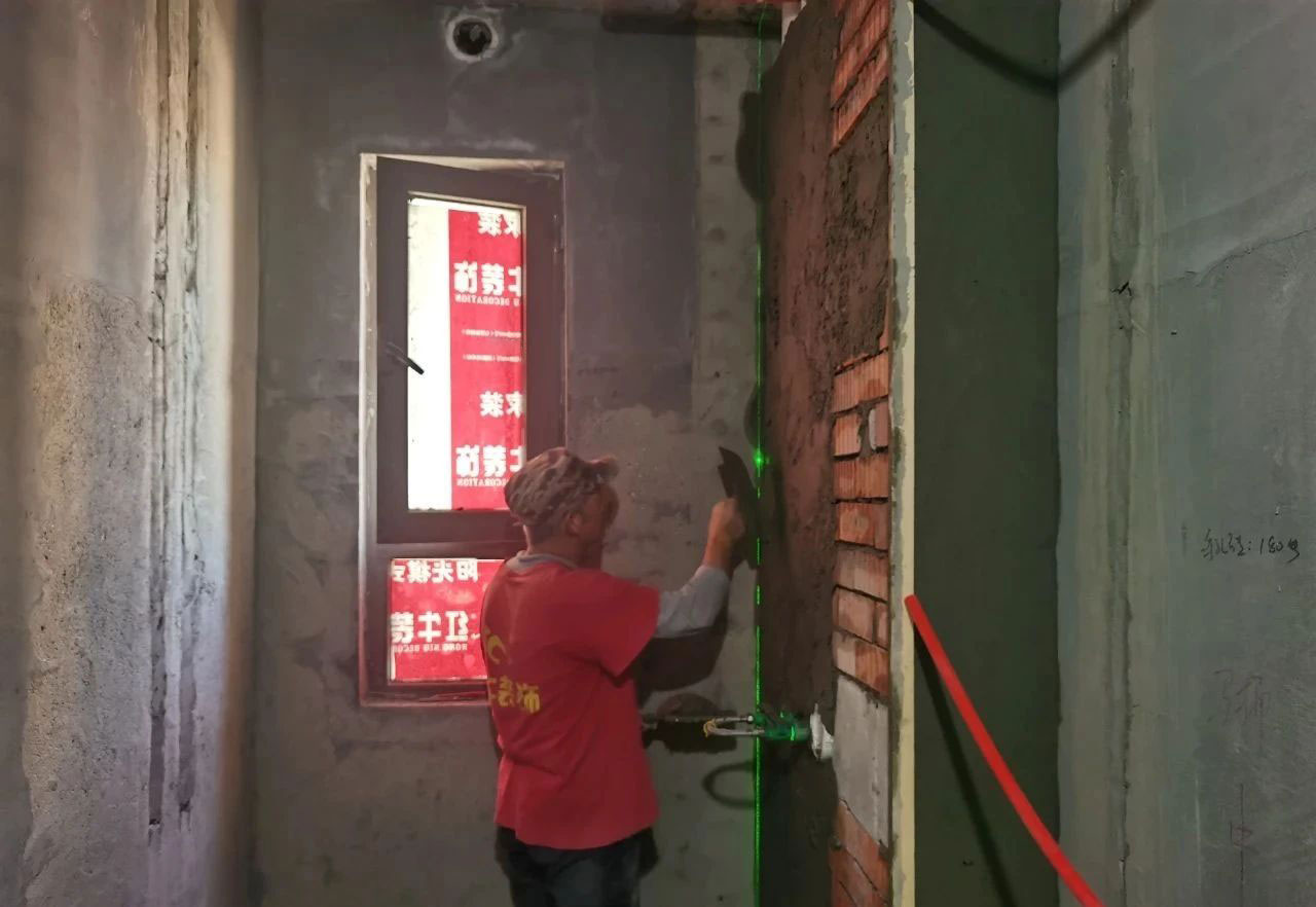 南京紅牛裝飾公司工地巡檢：雙11拼什么？我們在拼質(zhì)量！拼服務(wù)！