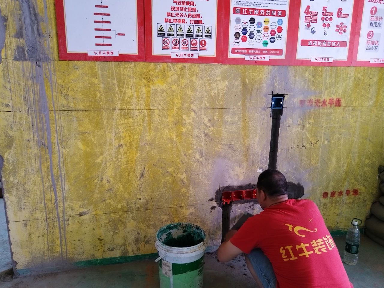 南京紅牛裝飾：持續(xù)高溫模式，也難擋巡檢之心，踐行品質(zhì)承諾