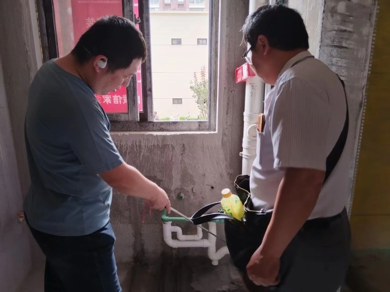 工地突擊巡檢：嚴(yán)苛落實工藝標(biāo)準(zhǔn)，全力護航工程質(zhì)量！